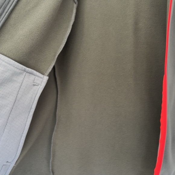 NWOT North Face zip up - Picture 5 of 5